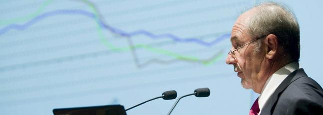 Rato se asegura su elección por unanimidad como presidente de Caja Madrid