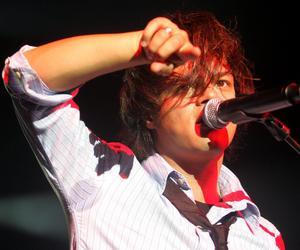 Jamie Cullum se casa con una «top model» de tallas grandes