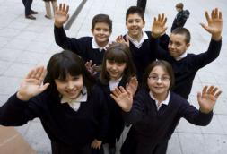 Más de 10.000 niños españoles destinan sus ahorros a la infancia desprotegida