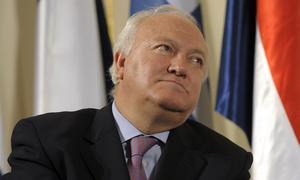 Moratinos aclara que pidió a Chávez «información» más que explicaciones