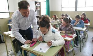 Los adolescentes de colegios privados solucionan mejor sus problemas