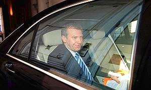 La nueva dimisión de Leterme hunde a Bélgica en otra crisis institucional