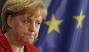 REUTERS  La canciller alemana presentará hoy al Parlamento germano la ley de Estabilización de la Eurozona