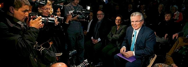 Las asociaciones de jueces dan por segura la suspensión de Garzón