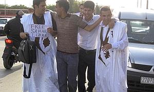 Marruecos libera a tres presos saharauis