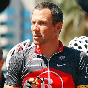 Armstrong niega las acusaciones de dopaje de su compatriota Floyd Landis