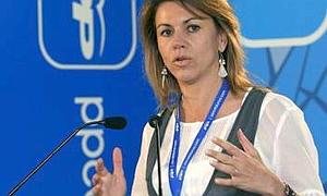 María Dolores de Cospedal, ayer en Tarragona. EFE