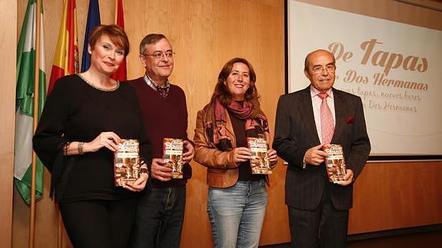 Presentación del libro «De tapas por Dos Hermanas» / J.RODRÍGUEZ