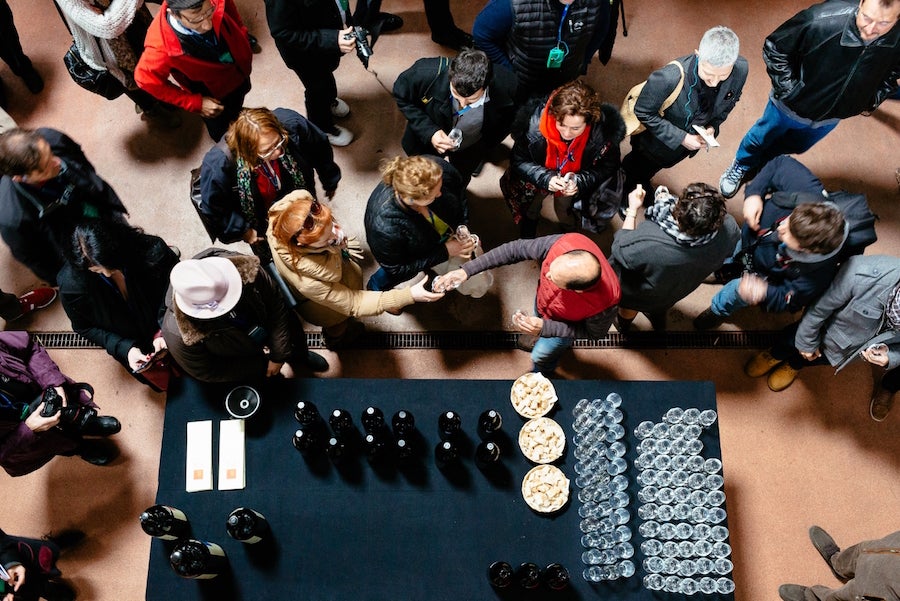 Miembros de Winelovers durante la celebración del tercer aniversario en Portugal. | R. BERNARDO