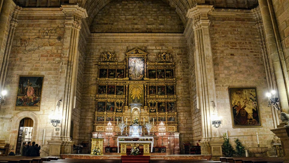Interior de la iglesia de Santa María la Mayor