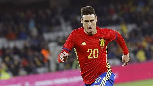 Aduriz se gana el puesto rompiendo registros