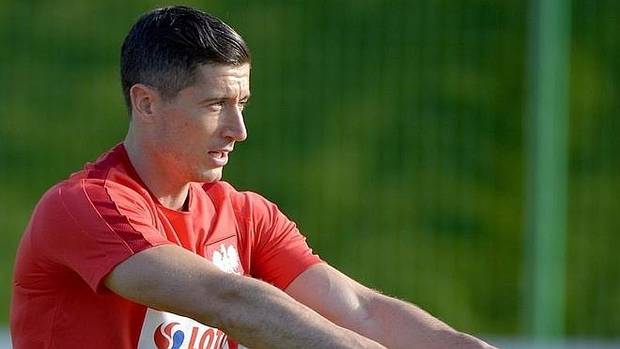 Robert Lewandowski, durante un entrenamiento con Polonia.