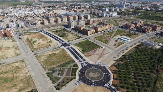 Vista aérea del nuevo viario de Mairena del Aljarafe