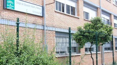 Aprueban la licencia de rehabilitación parcial de los pilares del CEIP Vallesequillo de Jerez