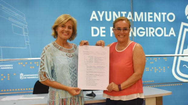 Oña y Mula con el catálogo de servicios que tendrá el centro remitido por Salud / ABC