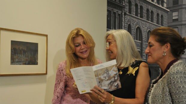 Carmen Thyssen junto a Blanca Pons Sorolla, bisnieta del pintor, y la directora del Museo Carmen Thyssen de Málaga, Lourdes Moreno