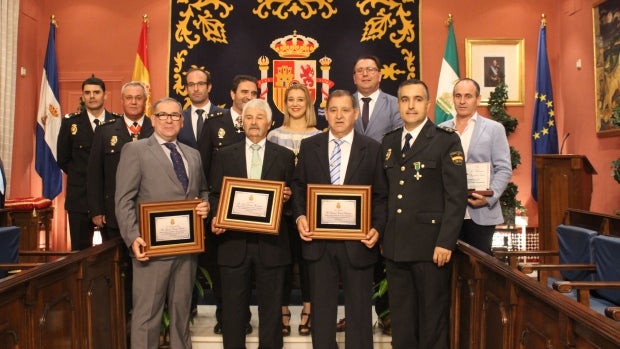 Homenajeados en el acto institucional del Día de la Policía Nacional