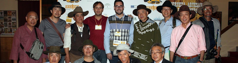 Delegación japonesa, en el teatro de Tabernas