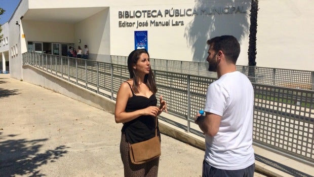 Denuncian falta de higiene y problemas con el wifi y la climatización en la biblioteca de Alcalá de Guadaíra