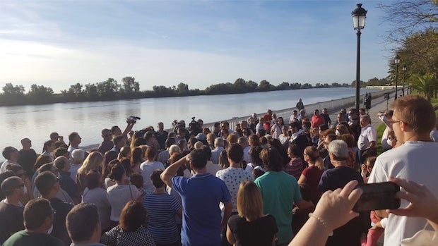 El Ayuntamiento celebrará una reunión urgente sobre el problema de la barriada Guadalquivir