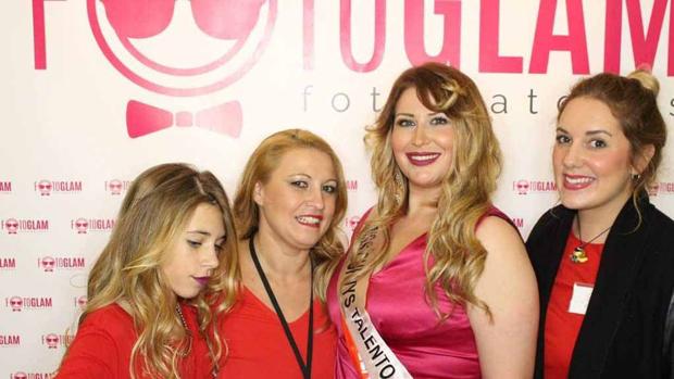 La utrerana Sandra Segovia elegida «Miss Curvys Talento España»