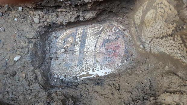 El mosaico descubierto en Cantillana