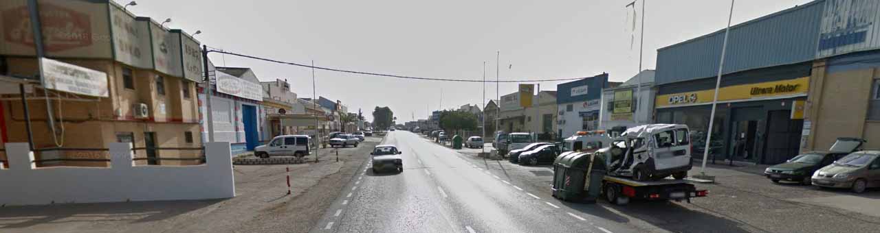 Los delincuentes robaron en un establecimiento de la carretera amarilla de Utrera/ ABC