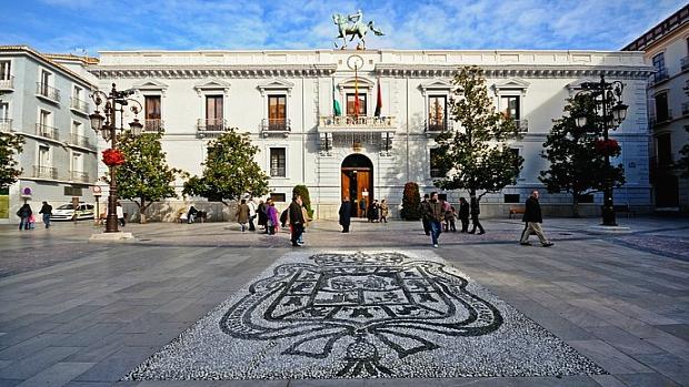 El Ayuntamiento de Granada, en una imagen de archivo.