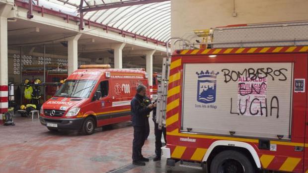 El incendio en los bomberos de Málaga cumple un año