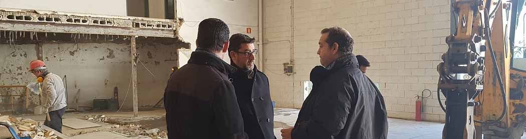 El alcalde y el delegado de Obras visitando los trabajos