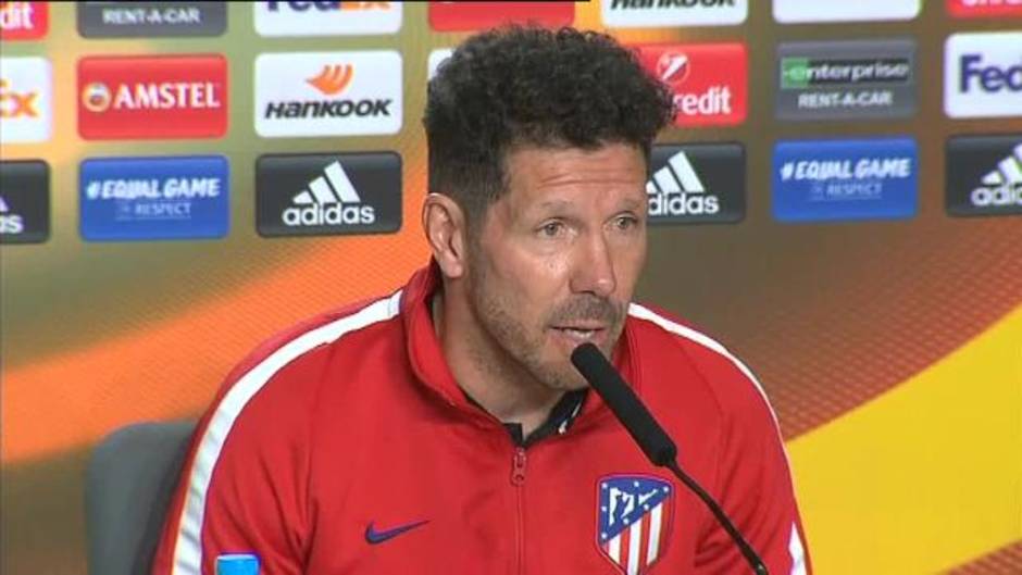 Simeone: "Necesitamos un estadio que explote, que esté con ilusión"