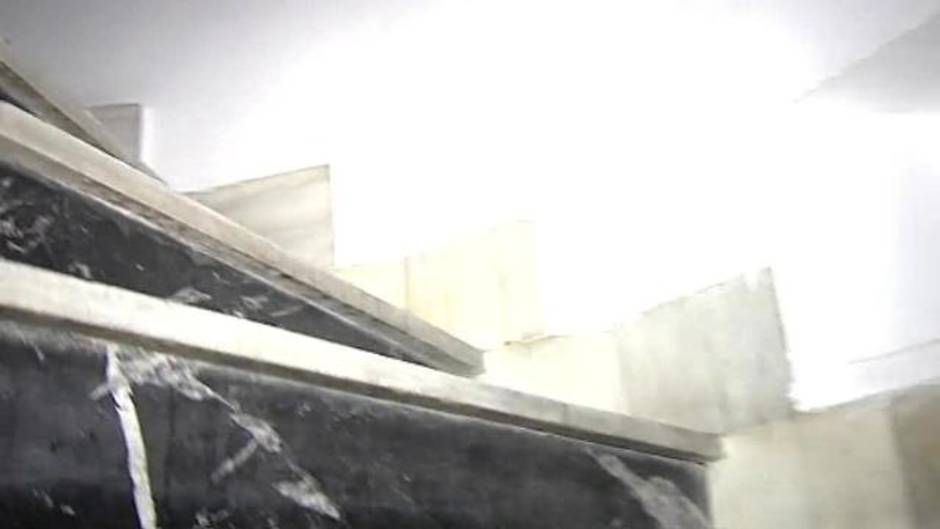 Indignación y rabia en Vilanova tras el asesinato de una menor a manos de un vecino