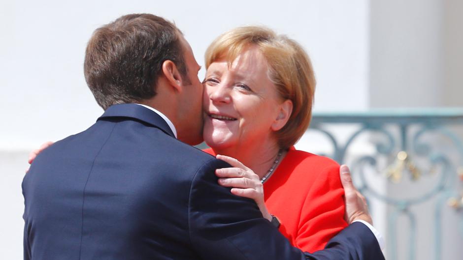 Merkel y Macron hallan una «buena solución» para Europa