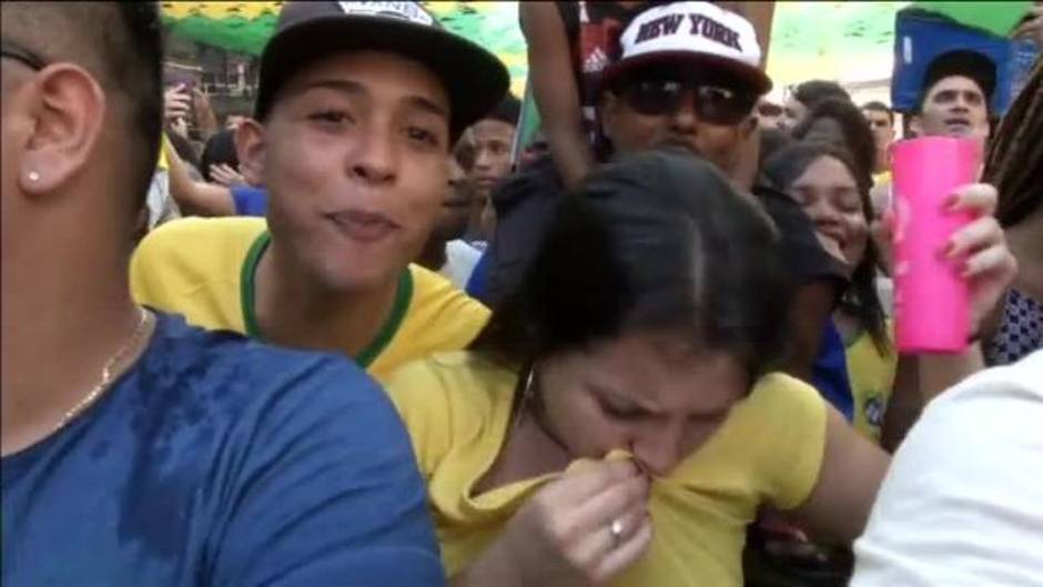 Brasil celebra su pase a cuartos de final del Mundial