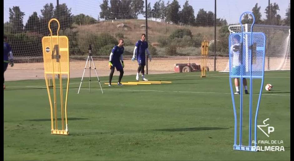 El entrenamiento de los porteros en la pretemporada del Betis