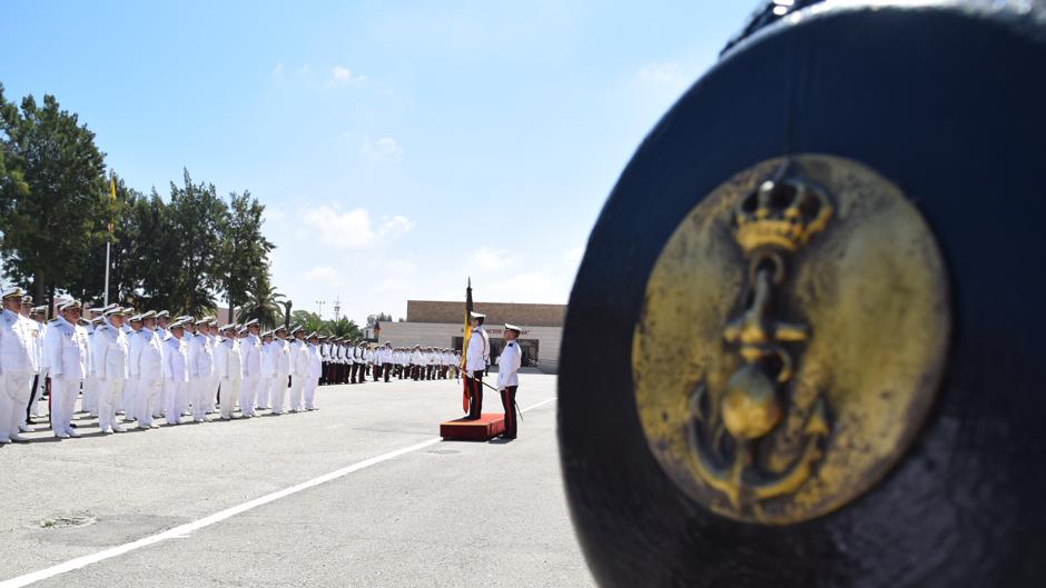 La Armada celebra el día del Carmen en la Bahía