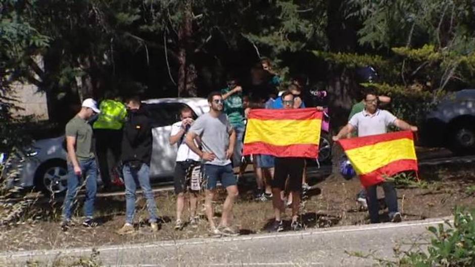 Manifestación republicana en el Valle de los Caídos por la exhumación de Franco