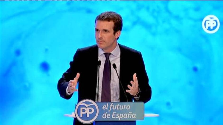 Casado ultima su equipo