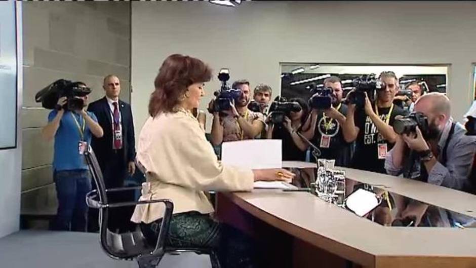 Los abogados que asistieron a los 116 migrantes barajan recurrir las devoluciones a Marruecos