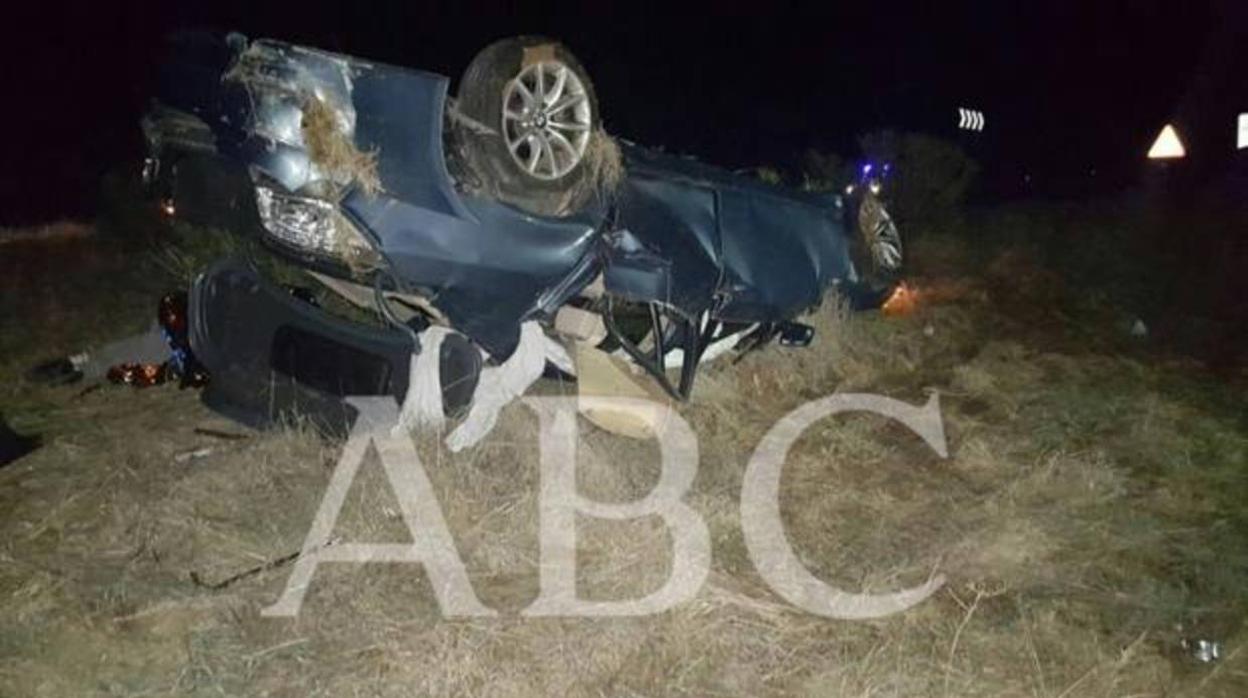 Coche usado por una banda de aluniceros que tuvo un accidente el año pasadoy donde murió uno de sus miembros