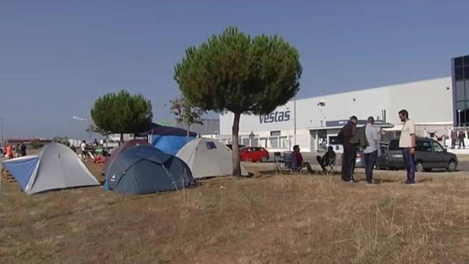 La multinacional eólica Vestas cierra su planta en León debido a la caída de la demanda en Europa