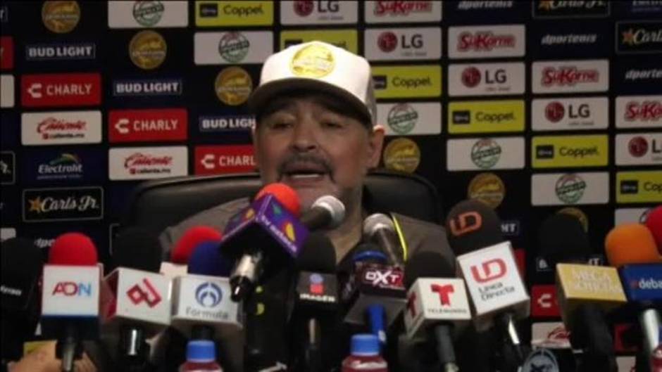 Maradona gana su primer partido como entrenador de Dorados