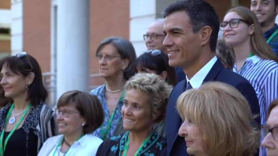 Sánchez abre La Moncloa a los ciudadanos para que visiten los jardines y algunas salas