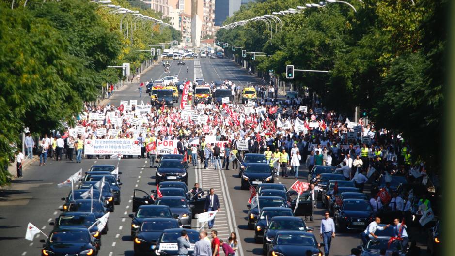 Vídeo de los taxistas contra VTC: «Si el Gobierno no cumple, haremos daño a la economía»