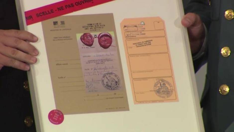 Sánchez rinde homenaje a las víctimas de ETA y a la colaboración francesa