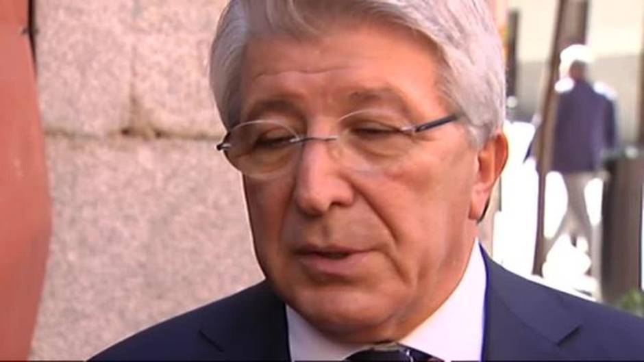 Enrique Cerezo vuelve a pedir información sobre el uso del VAR