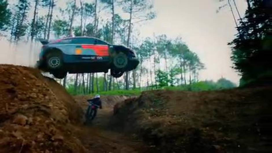 Espectacular vídeo del Hyundai de Sordo frente a una mountain de descenso