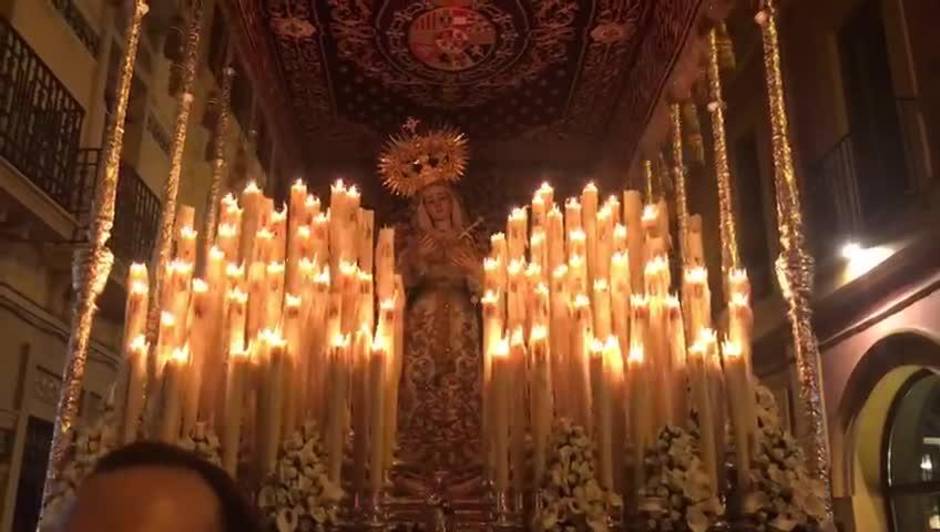 La Virgen de la Victoria regresa de forma triunfal a los Remedios 