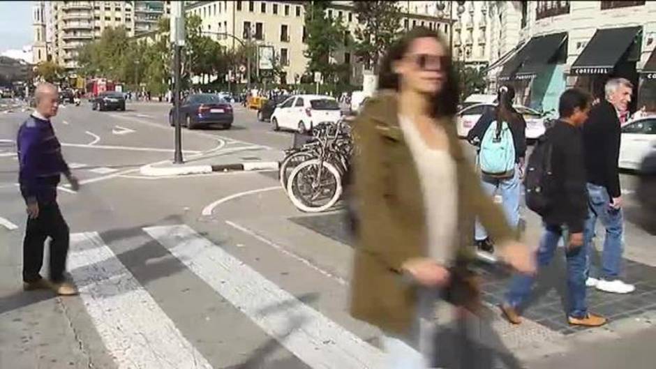 Seguros obligatorios para usuarios de patinetes y bicicletas: el nuevo requisito de Tráfico