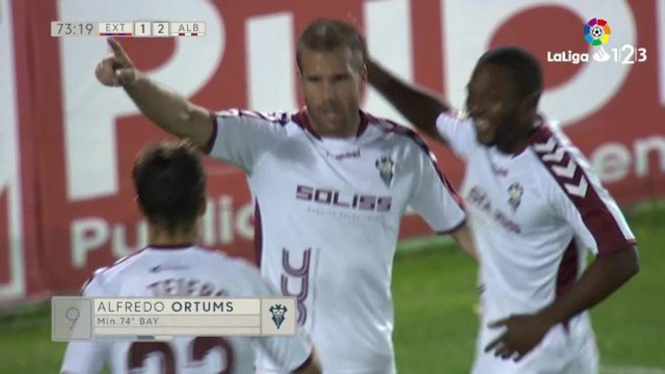 Gol de Ortuño (1-2) en el Extremadura 1-2 Albacete